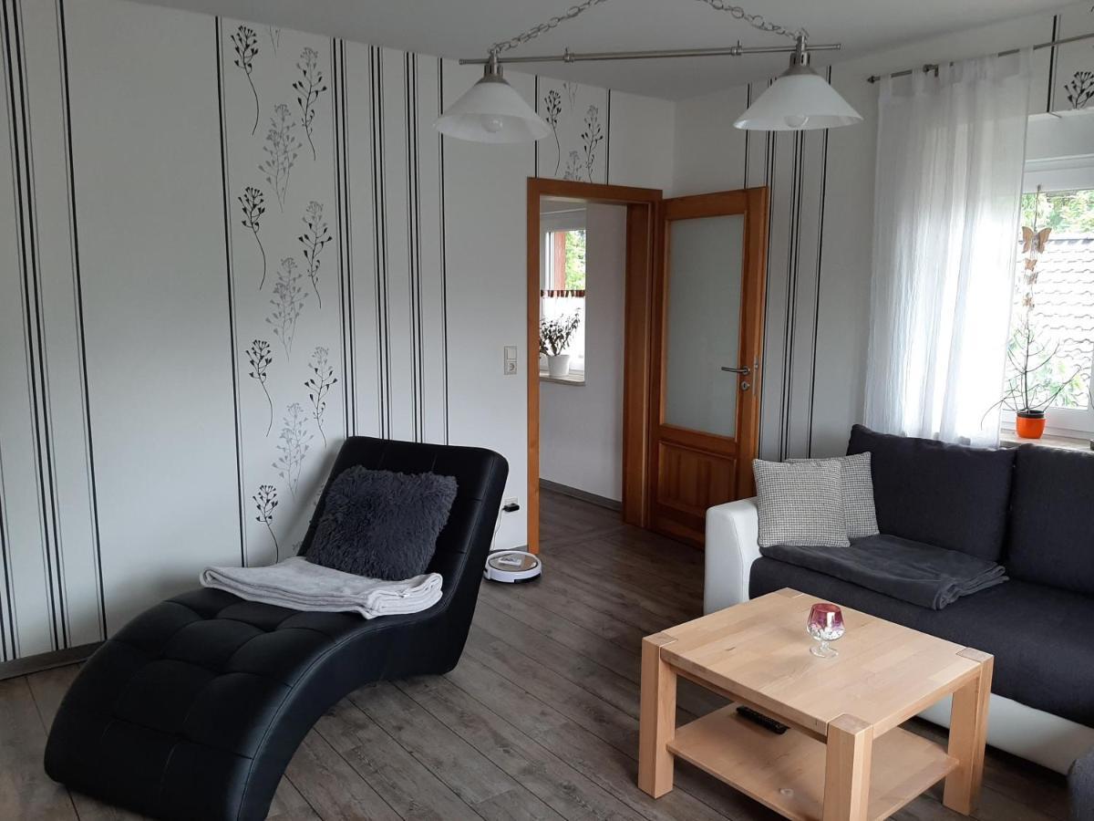Ferienhaus Flotte Biene In Buggow Rubkow Exterior foto